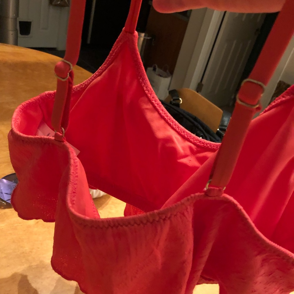 Mossimo Coral Drapey Bikini Top - Sz L NWOT ☀️ - Picture 5 of 5